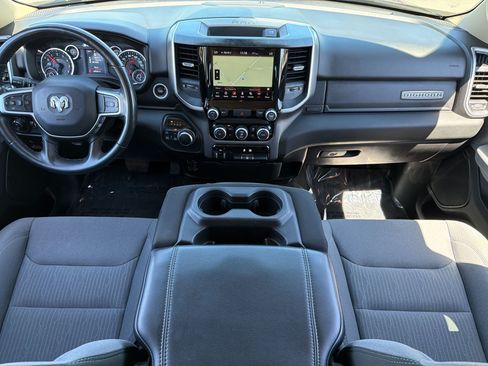 Used 2019 RAM 1500 Big Horn AWD/4WD image 15