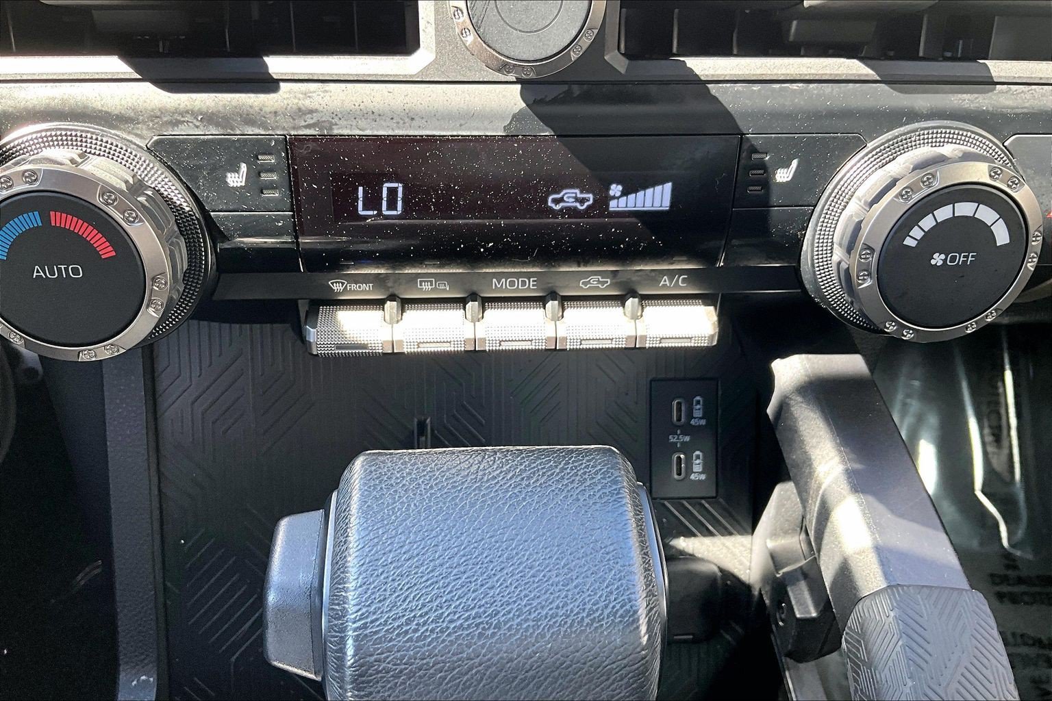 Used 2024 Toyota Tacoma TRD Sport RWD image 32