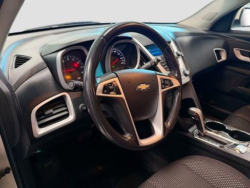 Used 2011 Chevrolet Equinox LT w/ Driver Convenience Package image 9