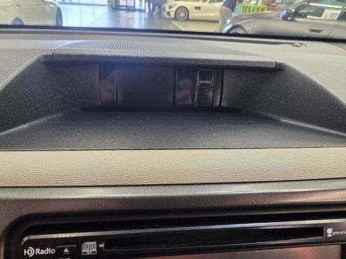 Used 2012 Toyota Sienna SE FWD image 15
