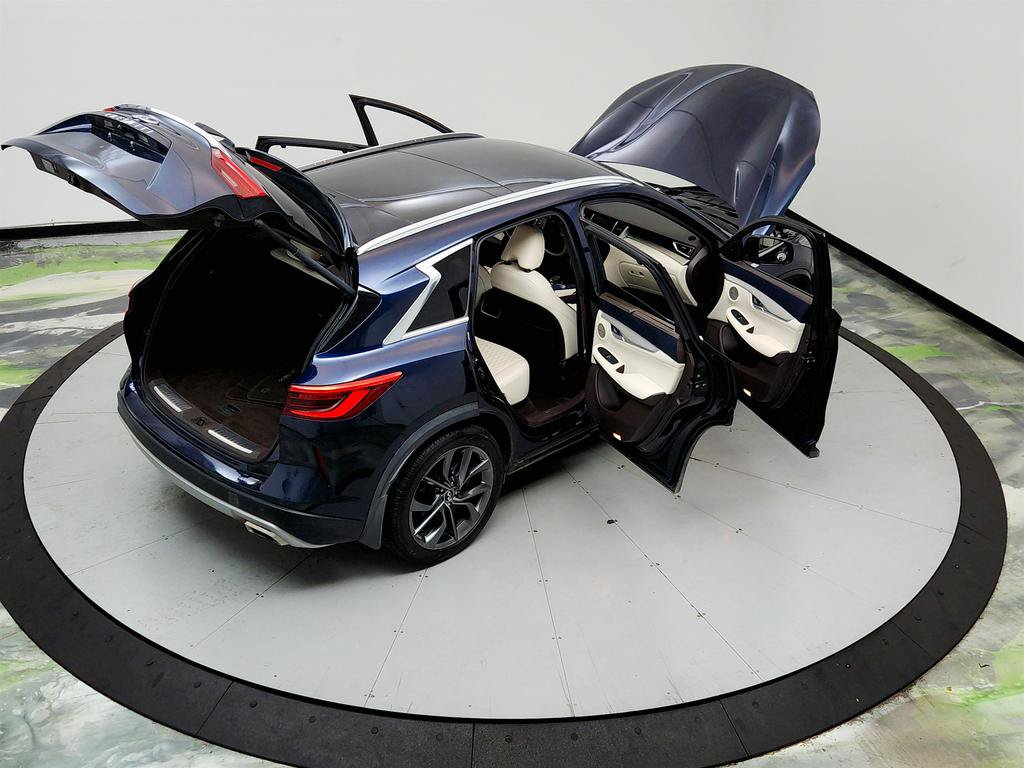Used 2019 INFINITI QX50 Essential w/ Sensory Package FWD image 39