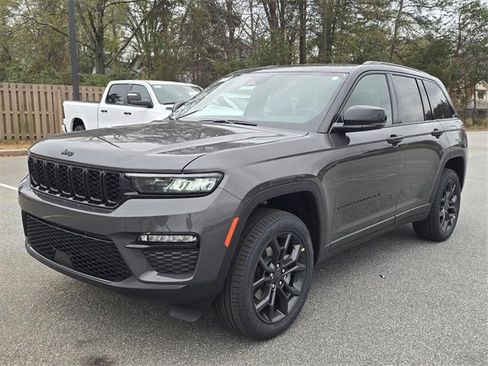 New 2025 Jeep Grand Cherokee Limited image 15