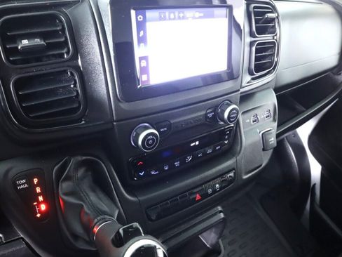 Used 2022 RAM ProMaster 2500 FWD image 16