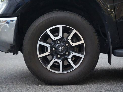 Used 2020 Toyota Tundra Limited image 12