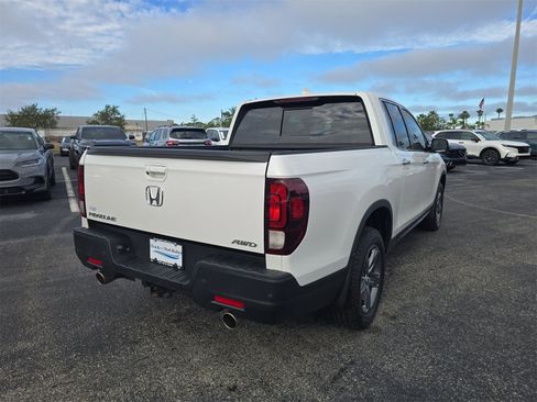 Used 2023 Honda Ridgeline RTL-E image 4