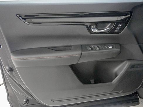 Certified 2026 Honda CR-V Sport Touring image 17