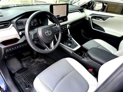 Used 2024 Toyota RAV4 Limited w/ Advanced Technology Package image 13