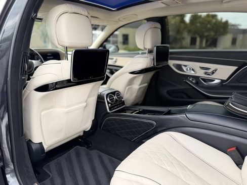 Used 2016 Mercedes-Benz Maybach S 600 image 21