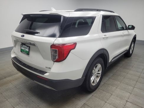 Used 2020 Ford Explorer XLT w/ Equipment Group 202A AWD/4WD image 9
