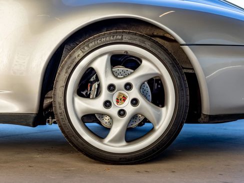 Used 1998 Porsche 911 Carrera S image 39