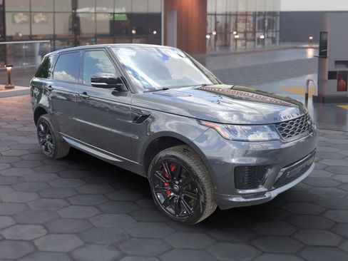 Used 2020 Land Rover Range Rover Sport HST image 9