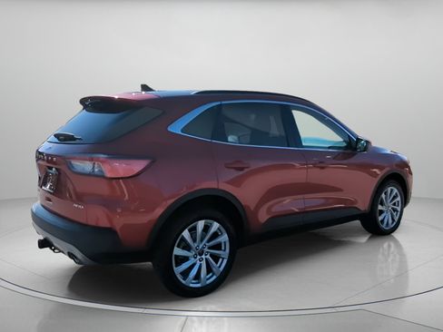 Certified 2022 Ford Escape Titanium w/ Titanium Elite Package AWD/4WD image 29