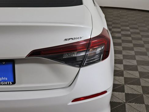 Used 2025 Honda Civic Sport image 14