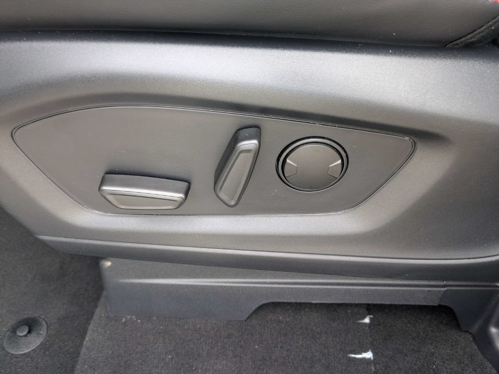 New 2026 Ford Explorer ST-Line w/ Premium Package RWD image 54