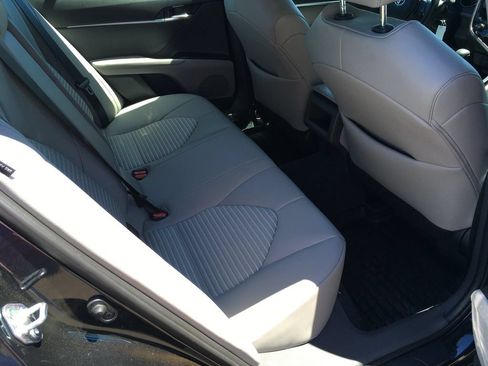 Used 2024 Toyota Camry SE AWD/4WD image 8