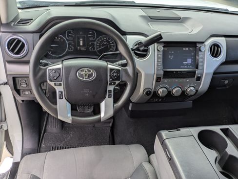 Used 2021 Toyota Tundra SR5 AWD/4WD image 15