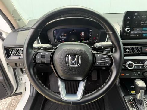Used 2024 Honda Civic Touring image 18