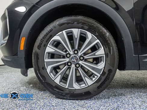 Used 2025 Buick Envision Preferred image 43