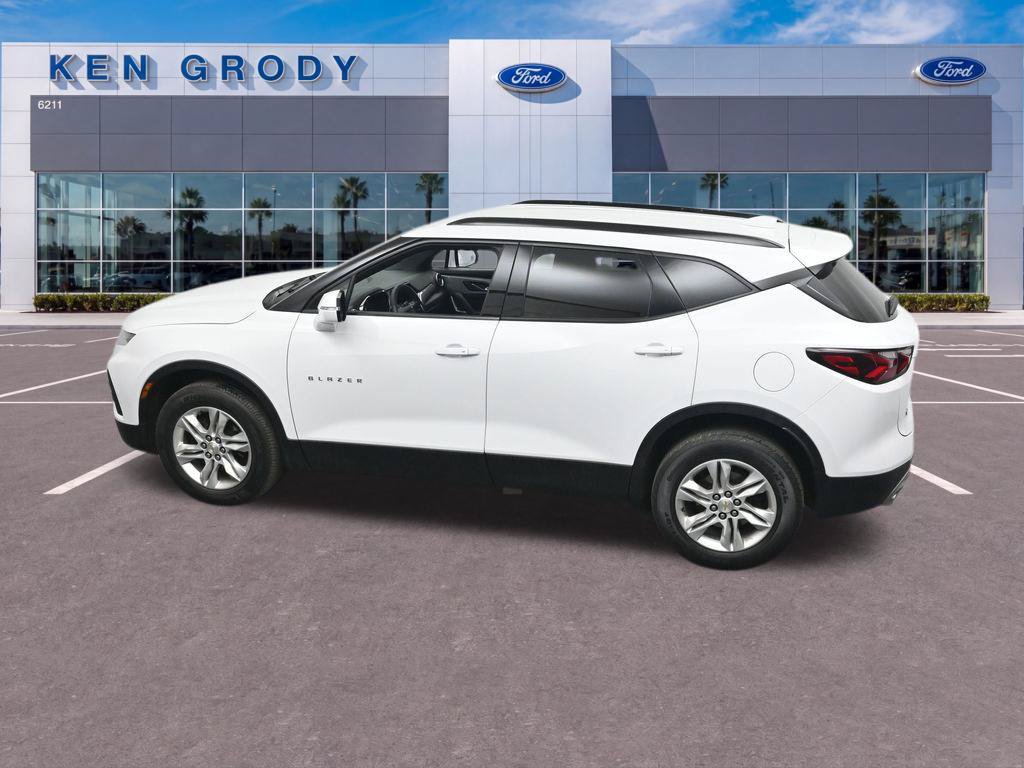 Used 2022 Chevrolet Blazer LT FWD image 16