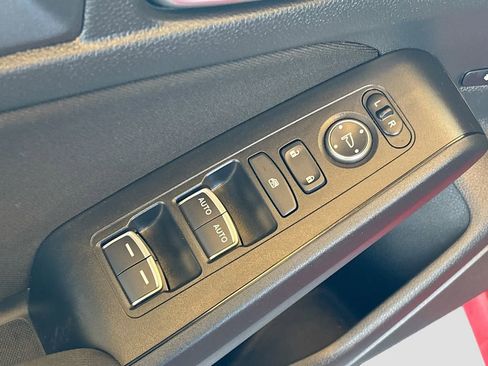 Used 2024 Honda Civic Sport image 17