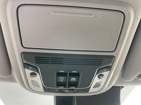 Used 2023 Honda Ridgeline RTL image 17
