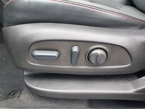 Certified 2023 Chevrolet Equinox RS w/ LPO, Floor Liner Package image 22