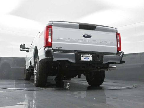 New 2025 Ford F250 XLT image 22