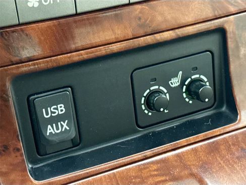 Used 2012 Toyota Highlander Limited image 7