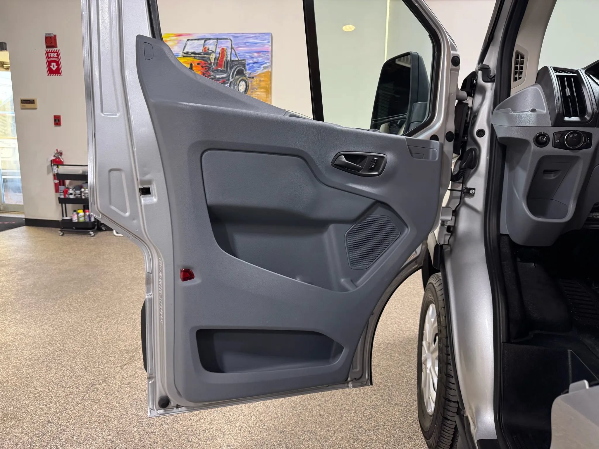 Used 2015 Ford Transit 350 148 Medium Roof RWD image 31