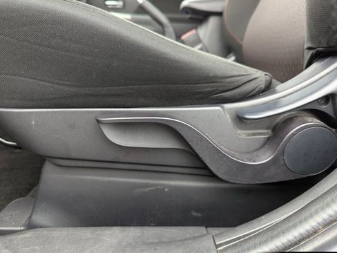 Used 2018 Mitsubishi Outlander Sport ES image 11