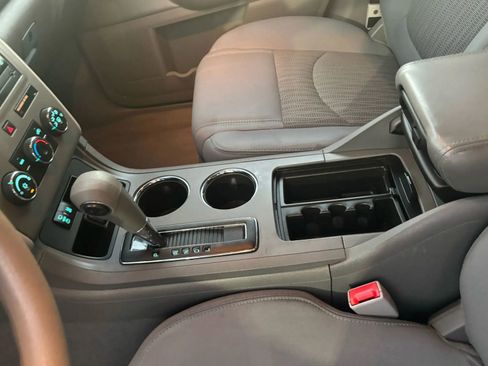 Used 2015 Chevrolet Traverse LS image 12
