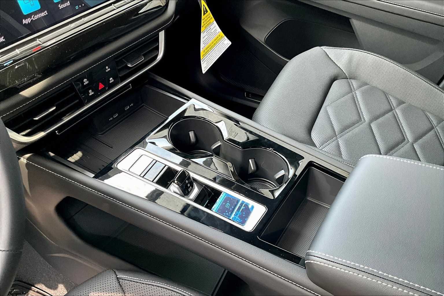 New 2026 Volkswagen Atlas SE FWD image 7