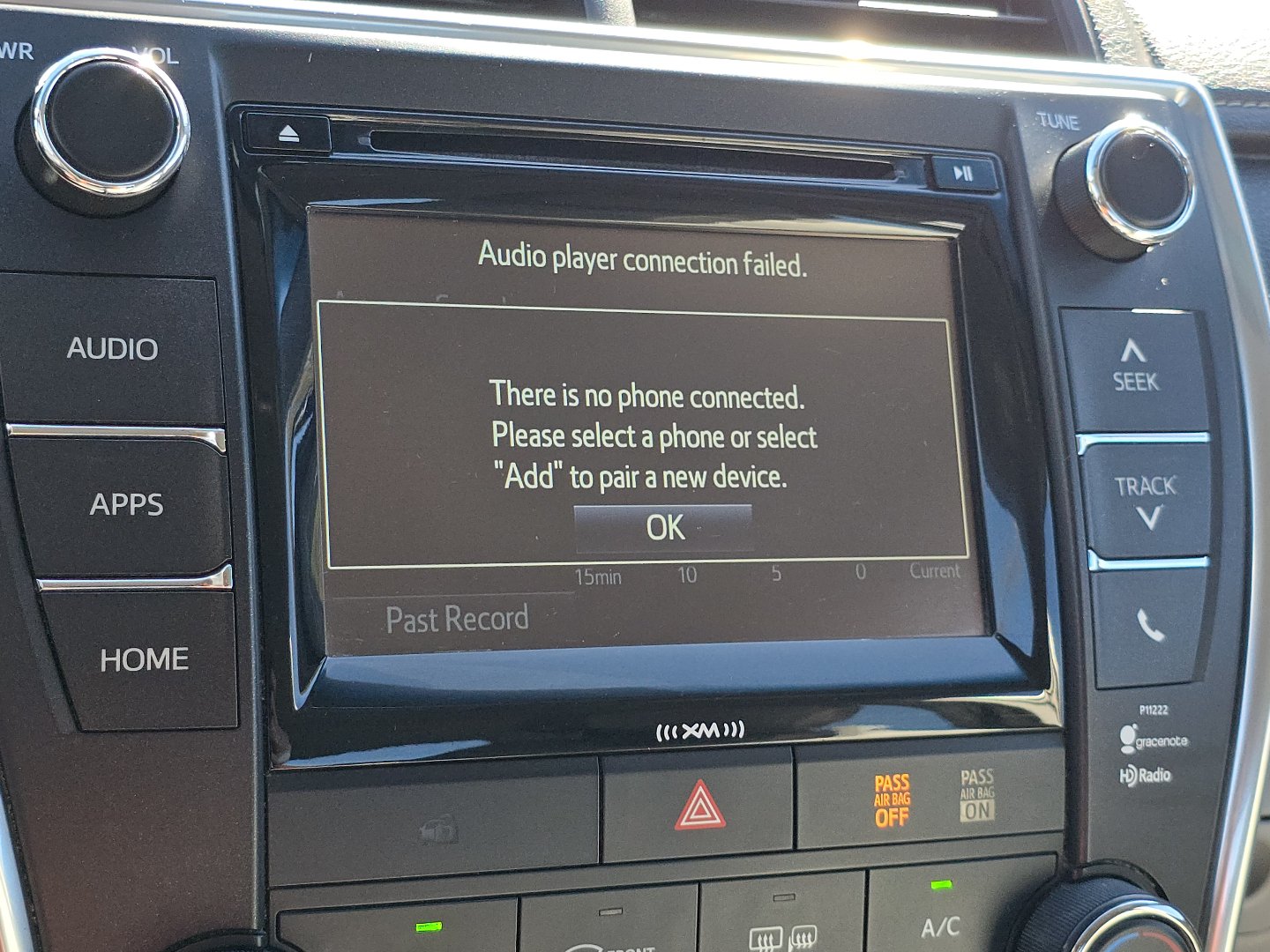 Used 2016 Toyota Camry LE FWD image 4