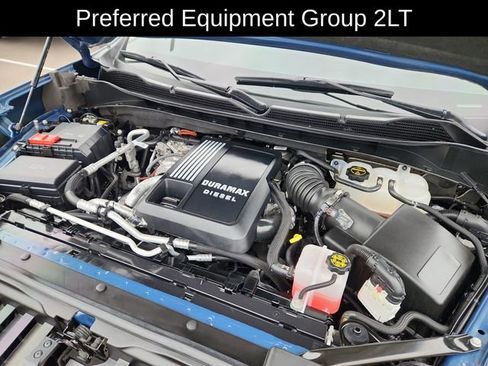Used 2024 Chevrolet Silverado 1500 LT Trail Boss w/ LPO, Dark Essentials Package AWD/4WD image 18