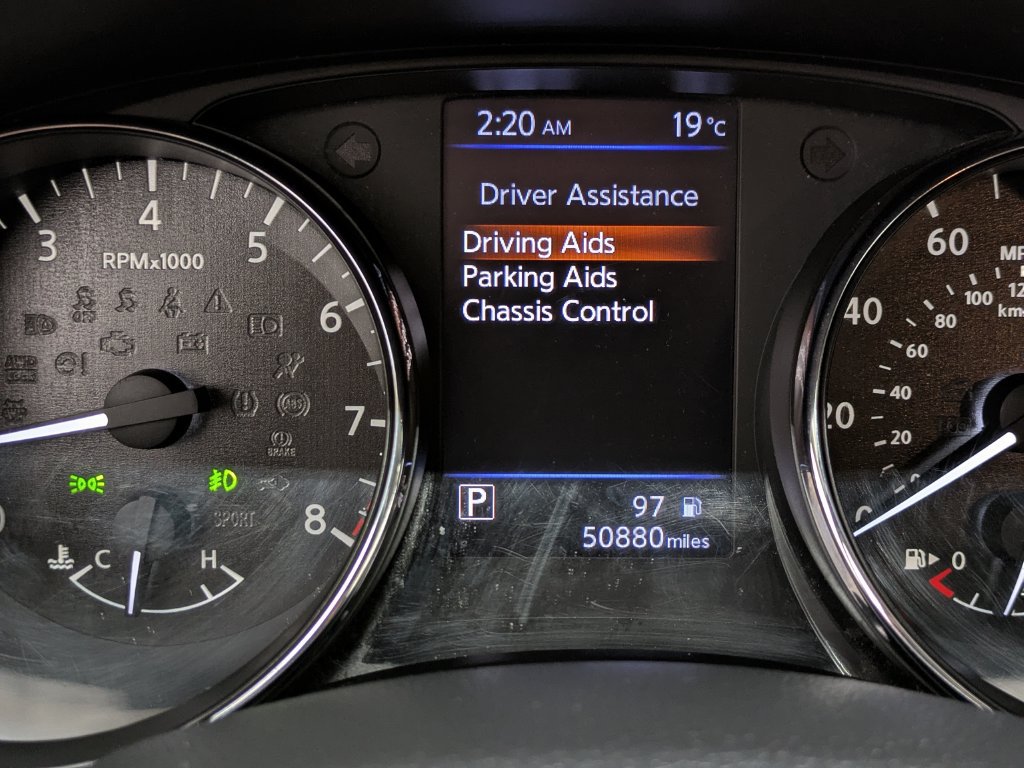 Used 2018 Nissan Rogue SV AWD/4WD image 34