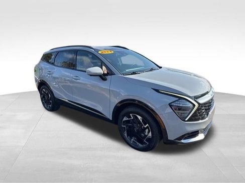 Used 2024 Kia Sportage SX image 3