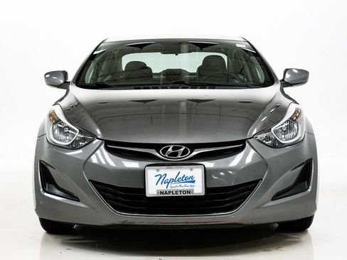 Used 2014 Hyundai Elantra SE image 4
