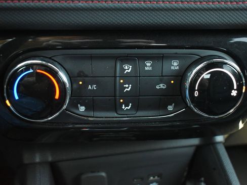 Used 2024 Chevrolet TrailBlazer RS w/ Driver Confidence Package FWD image 28