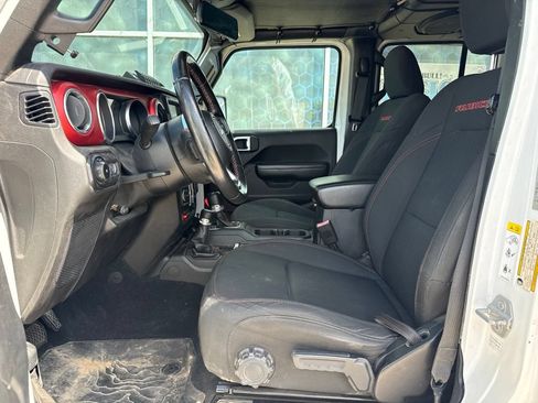 Used 2019 Jeep Wrangler Unlimited Rubicon AWD/4WD image 8