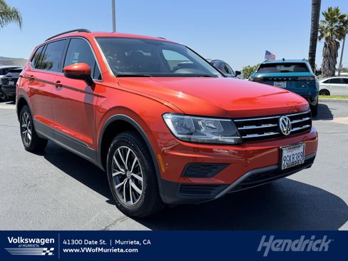 Used 2019 Volkswagen Tiguan SE AWD/4WD image 1