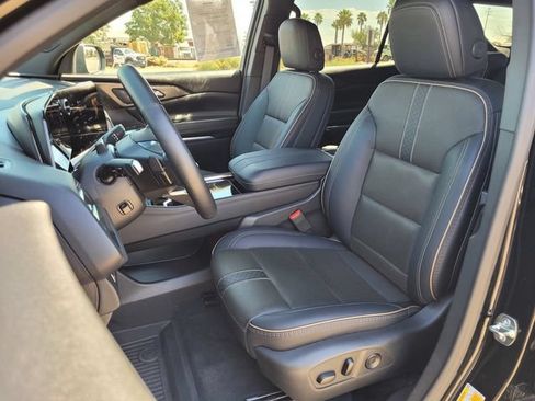Certified 2026 Chevrolet Traverse High Country w/ LPO, Floor Liner Package AWD/4WD image 16