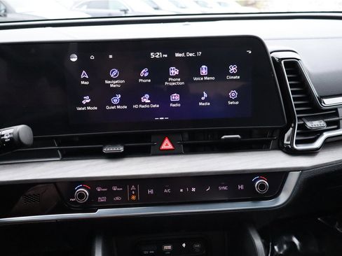 Certified 2023 Kia Sportage X-Line w/ X-Line Premium Package image 19