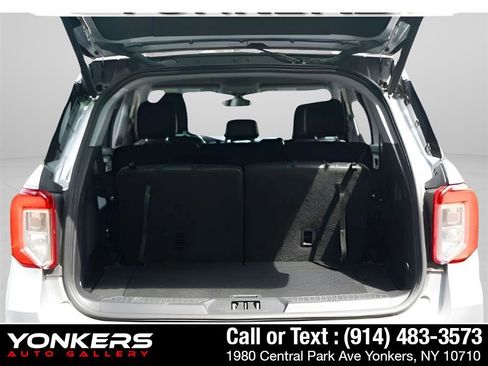 Used 2023 Ford Explorer Limited image 24