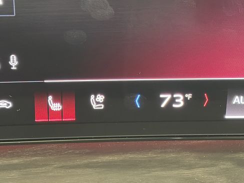 Used 2025 Audi Q5 Premium Plus w/ Premium Plus image 23