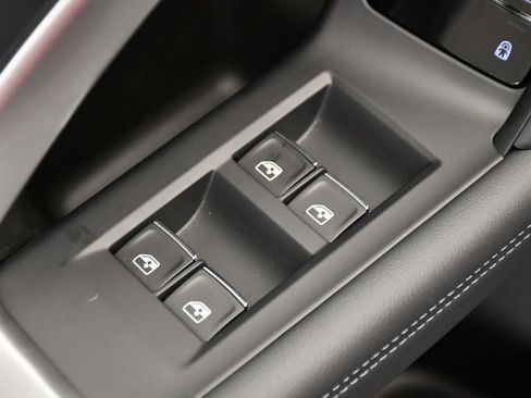 Used 2025 Audi Q5 Premium Plus w/ Premium Plus image 34