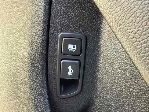 Used 2013 Kia Optima SX w/ Limited Pkg FWD image 9