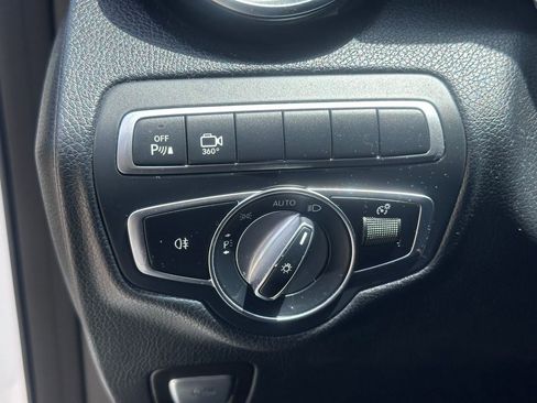 Used 2019 Mercedes-Benz GLC 300 4MATIC Coupe image 27