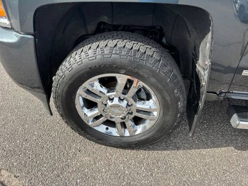 Certified 2018 Chevrolet Silverado 2500 High Country AWD/4WD image 32