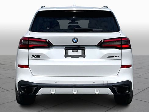 Used 2023 BMW X5 sDrive40i w/ Executive Package image 4