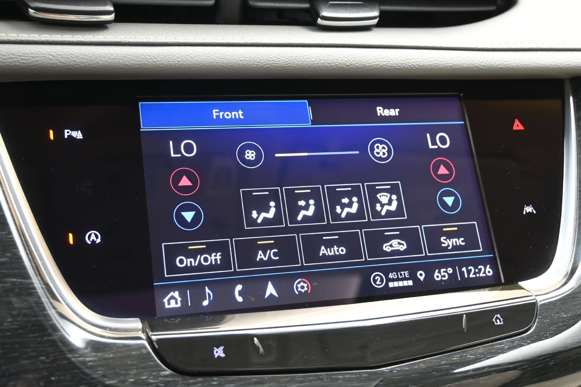 Used 2022 Cadillac XT6 Premium Luxury FWD image 56